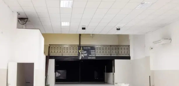 Galpão / Depósito / Armazém para alugar, 670m² no Centro, Belford Roxo