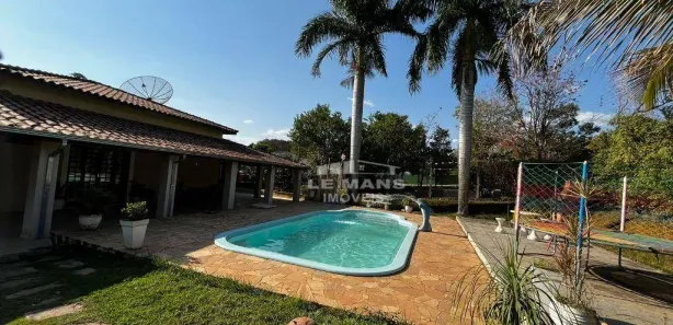 Fazenda / Sítio / Chácara com 2 Quartos à venda, 240m² no Área Rural de Piracicaba, Piracicaba