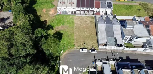 Terreno / Lote / Condomínio à venda, 378m² no Água Verde, Blumenau