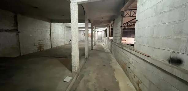 Galpão / Depósito / Armazém para venda ou aluguel, 2200m² no Cascadura, Rio de Janeiro