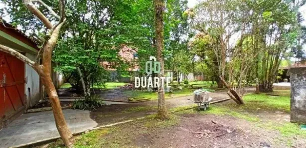 Fazenda / Sítio / Chácara com 3 Quartos à venda, 250m² no Jardim Aguapeu, Itanhaém