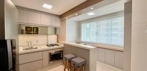 Apartamento com 3 Quartos à venda, 113m² no Meia Praia, Itapema