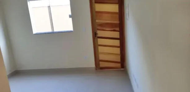 Casa de Condomínio com 2 Quartos para alugar, 60m² no Guilhermina, Praia Grande