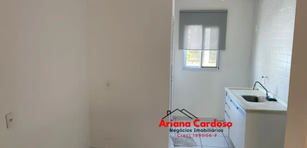 Casa Comercial com 3 Quartos para alugar, 96m² no Paisagem Renoir, Cotia