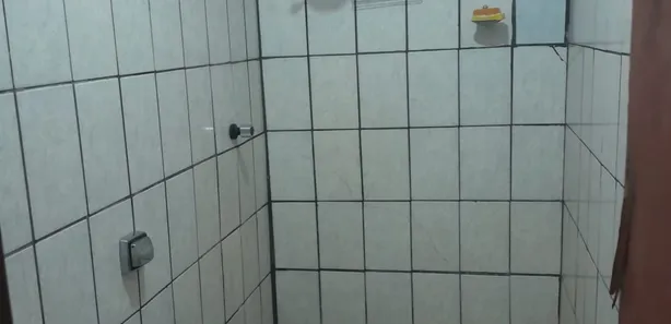 Sobrado com 6 Quartos à venda, 326m² no Candangolândia, Brasília