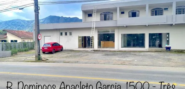 Galpão / Depósito / Armazém à venda, 1400m² no Três Rios do Norte, Jaraguá do Sul