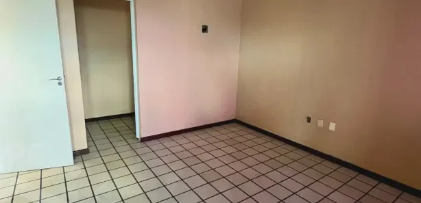 Casa com 5 Quartos à venda, 300m² no Pereira Lobo, Aracaju