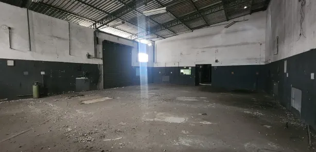 Galpão / Depósito / Armazém para alugar, 618m² no Jardim Cristina, Pindamonhangaba