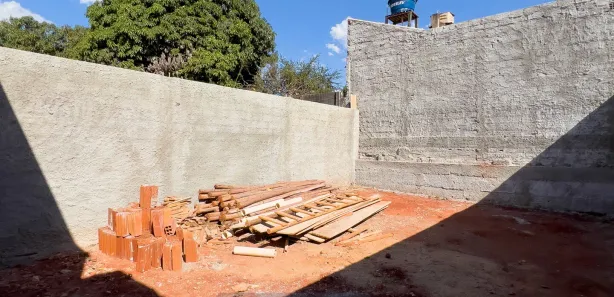 Casa com 2 Quartos à venda, 83m² no Vila Padre Eterno, Trindade