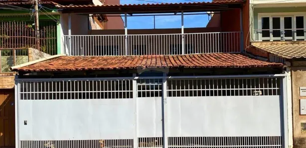 Sobrado com 4 Quartos à venda, 168m² no Samambaia Sul, Brasília