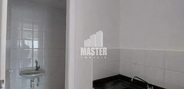 Conjunto Comercial / Sala para alugar, 32m² no Santa Lúcia, Vitória