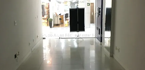 Loja / Salão / Ponto Comercial para venda ou aluguel, 55m² no Centro, Juiz de Fora