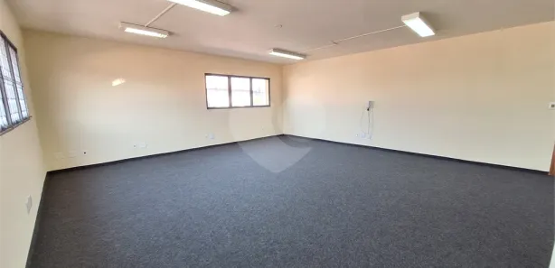 Conjunto Comercial / Sala para alugar, 50m² no Pinheirinho, Vinhedo