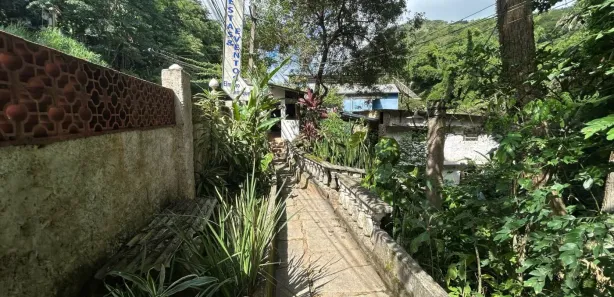 Fazenda / Sítio / Chácara com 3 Quartos à venda, 500m² no Pedro do Rio, Petrópolis