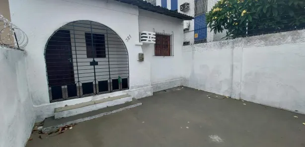 Casa com 3 Quartos para alugar, 150m² no Cordeiro, Recife