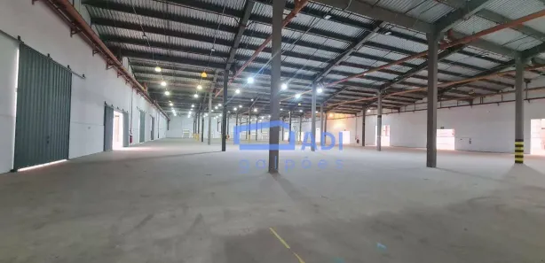 Galpão / Depósito / Armazém para alugar, 4067m² no Jardim dos Camargos, Barueri