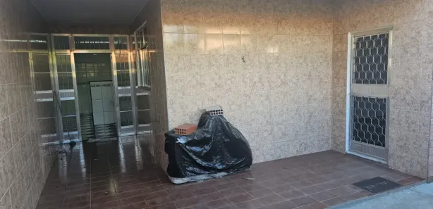 Casa com 3 Quartos para alugar, 100m² no Edson Passos, Mesquita
