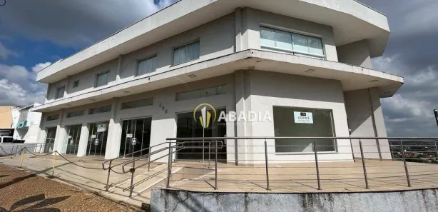 Loja / Salão / Ponto Comercial à venda, 1300m² no Santa Cecilia, Paulínia