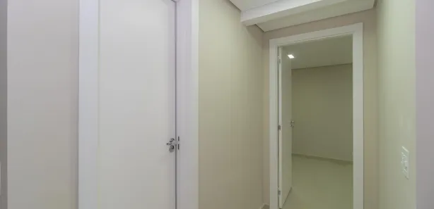Loja / Salão / Ponto Comercial com 1 Quarto para alugar, 50m² no Vila Izabel, Curitiba