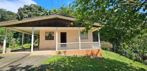 Fazenda / Sítio / Chácara com 3 Quartos à venda, 100m² no , Antonina
