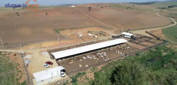 Fazenda / Sítio / Chácara à venda, 2000m² no Chácara Marambaia, Caçapava