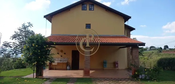 Fazenda / Sítio / Chácara com 3 Quartos à venda, 300m² no Caçapava Velha, Caçapava