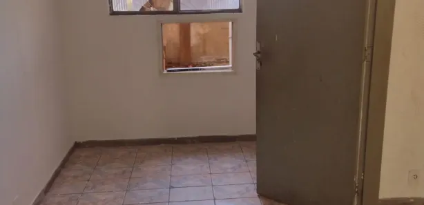 Sobrado com 3 Quartos para alugar, 80m² no BNH, Mesquita