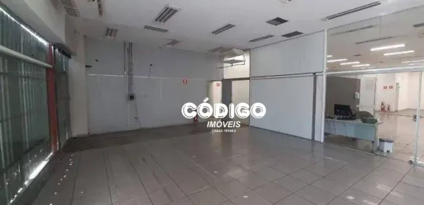Prédio Inteiro para alugar, 1196m² no Parada Inglesa, São Paulo
