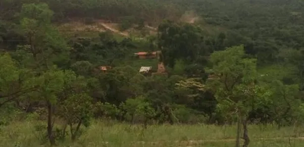 Terreno / Lote / Condomínio à venda, 300000m² no Vila Valeria, Raposos