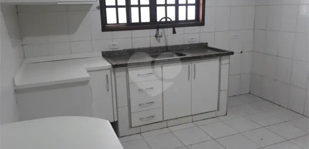 Sobrado com 3 Quartos para alugar, 1100m² no Esplanada Mendes Moraes, São Roque