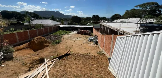 Terreno / Lote / Condomínio à venda, 450m² no Bacaxá (Bacaxá), Saquarema