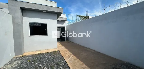 Casa com 3 Quartos para alugar, 90m² no Jardim Olímpico, Montes Claros