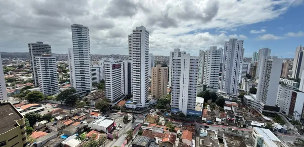Apartamento com 4 Quartos à venda, 134m² no Casa Forte, Recife