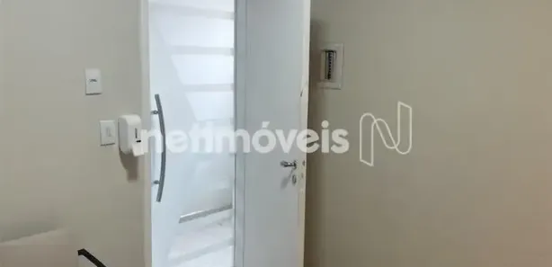 Conjunto Comercial / Sala para alugar, 38m² no Santa Lúcia, Vitória
