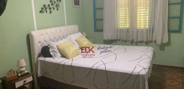 Fazenda / Sítio / Chácara com 3 Quartos para venda ou aluguel, 330m² no Sapé I, Caçapava