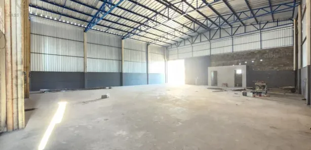 Galpão / Depósito / Armazém com 1 Quarto para alugar, 360m² no Jardim Silvino, Cambé