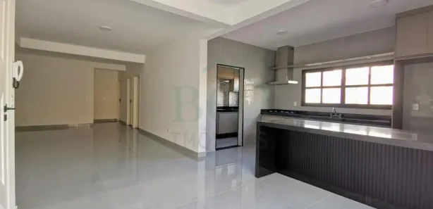 Apartamento com 3 Quartos para alugar, 120m² no Jardim Vitória IV, Poços de Caldas