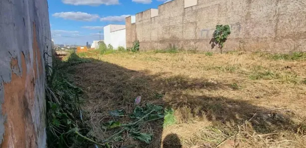 Terreno / Lote / Condomínio à venda, 140m² no Jardim Floresta, Rio Verde