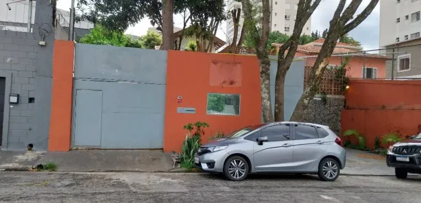 Prédio Inteiro para venda ou aluguel, 250m² no Caxingui, São Paulo