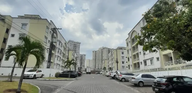 Apartamento com 2 Quartos para alugar, 60m² no Ponta Negra, Manaus