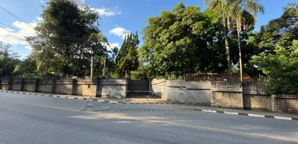 Fazenda / Sítio / Chácara com 4 Quartos à venda, 324m² no Vila Domingues, Votorantim