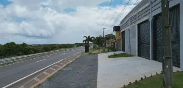 Galpão / Depósito / Armazém para alugar, 400m² no Arembepe (Abrantes), Camaçari