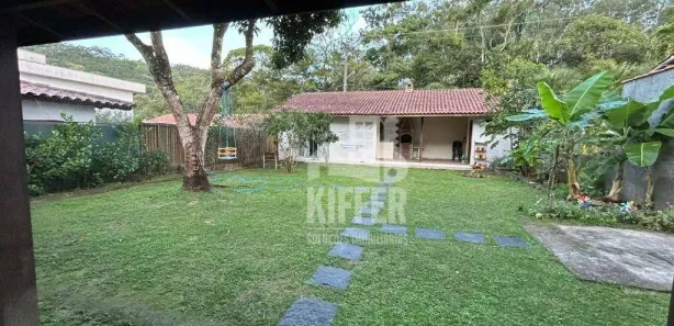 Casa de Condomínio com 3 Quartos para alugar, 220m² no Rio do Ouro, Niterói