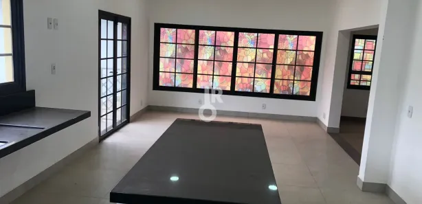 Casa de Condomínio com 3 Quartos à venda, 399m² no Centro, Louveira