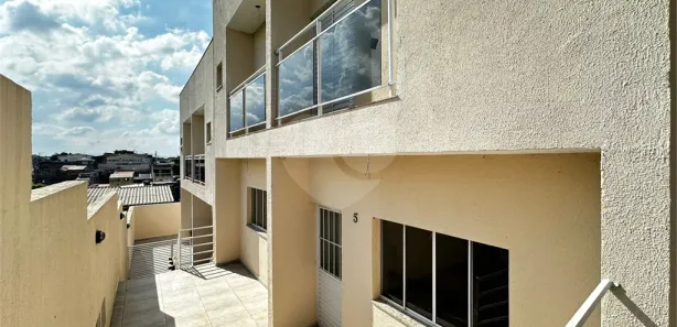 Casa de Condomínio com 2 Quartos para venda ou aluguel, 83m² no Vila Amélia, Poá