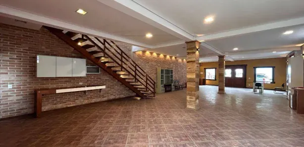 Loja / Salão / Ponto Comercial à venda, 315m² no Portão, Atibaia