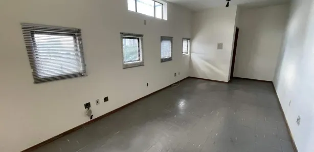 Conjunto Comercial / Sala à venda, 27m² no Cidade Jardim, Belo Horizonte