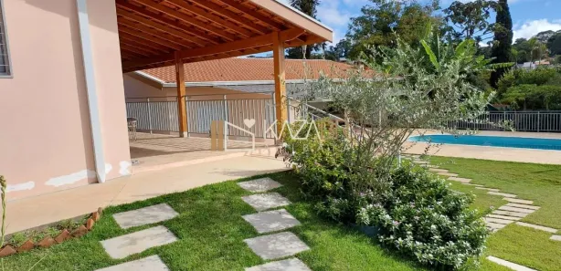 Fazenda / Sítio / Chácara com 3 Quartos para venda ou aluguel, 198m² no Jardim Estância Brasil, Atibaia