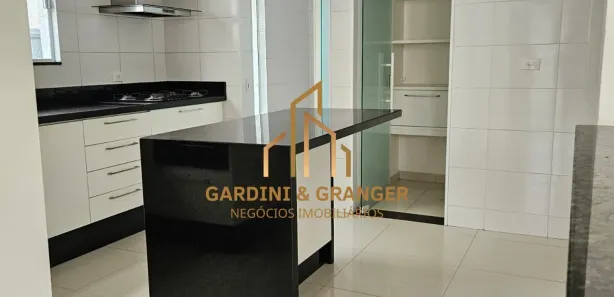 Sobrado com 4 Quartos para alugar, 215m² no Cidade Parquelandia, Mogi das Cruzes
