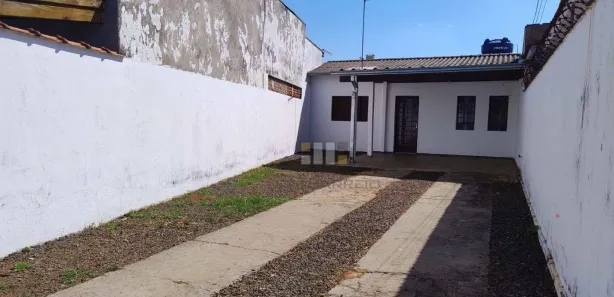 Casa com 2 Quartos para alugar, 160m² no Vila Menuzzo, Sumaré